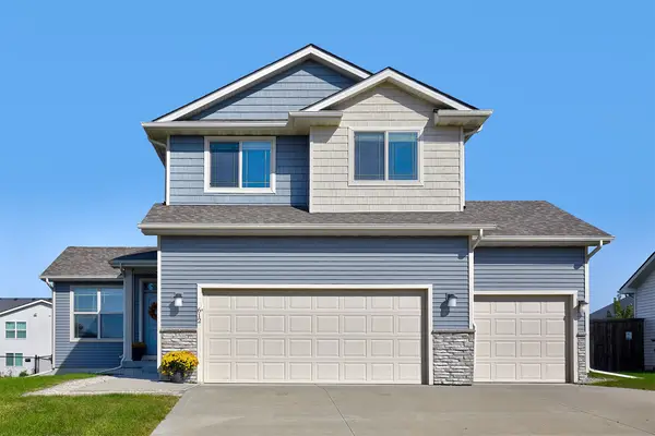 612 NE 56th Street, Ankeny, IA 50021
