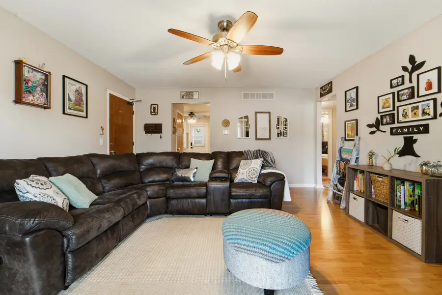 4209 65th Street #4, Urbandale, IA 50322 - #2