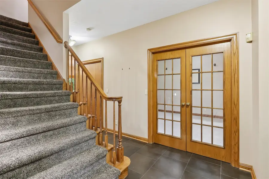 901 NW Campus Ridge Court, Ankeny, IA 50023 - #3