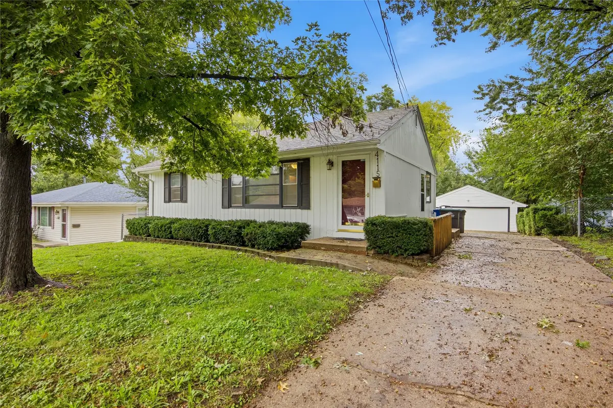4115 52nd Street, Des Moines, IA 50310 - #1