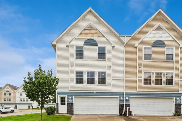 1202 SE Village View Lane, Ankeny, IA 50021