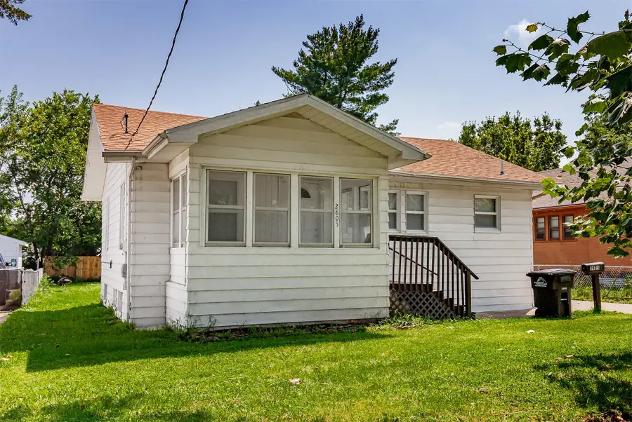 2805 Des Moines Street, Des Moines, IA 50317 - #2
