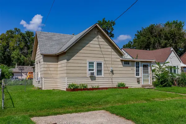 2916 Capitol Avenue, Des Moines, IA 50317