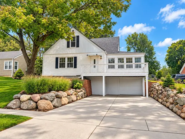 525 16th Street, West Des Moines, IA 50265