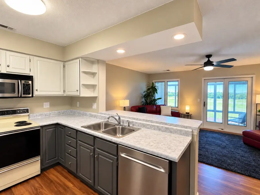 405 SE Delaware Avenue #303, Ankeny, IA 50021 - #3