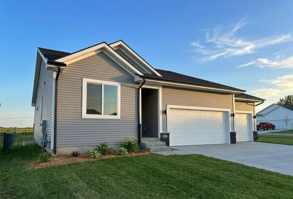 631 Fremont Avenue, Ames, IA 50014 - #1