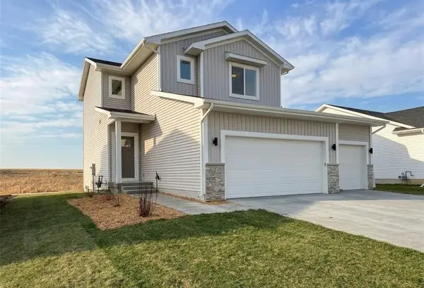 621 Fremont Avenue, Ames, IA 50014