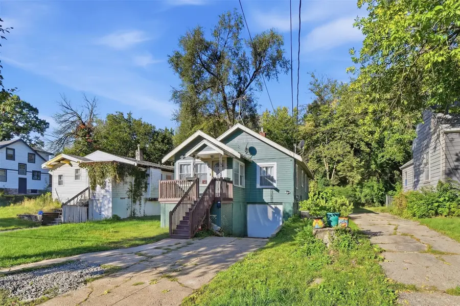 926 28th Street, Des Moines, IA 50312 - #2