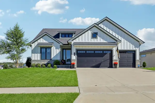 2605 Sunflower Drive, Waukee, IA 50263