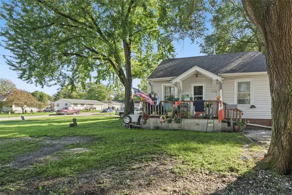 201 S 17th Street, Adel, IA 50003