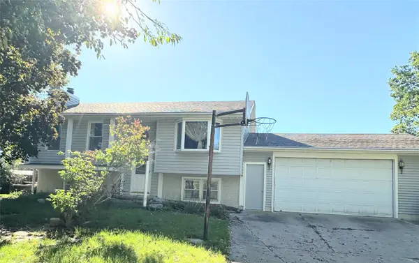 400 Crestmoor Drive, Polk City, IA 50226