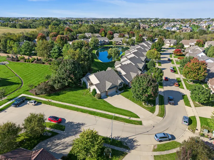 4608 154th Street, Urbandale, IA 50323 - #2