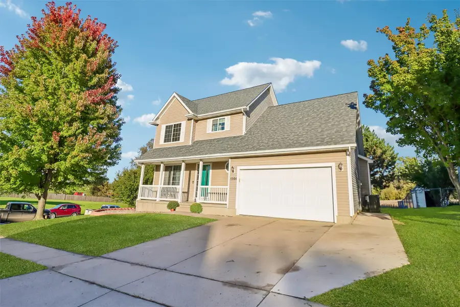 1204 S 4th Street, Indianola, IA 50125 - #2