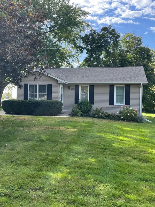 1800 3rd Avenue, Grinnell, IA 50112