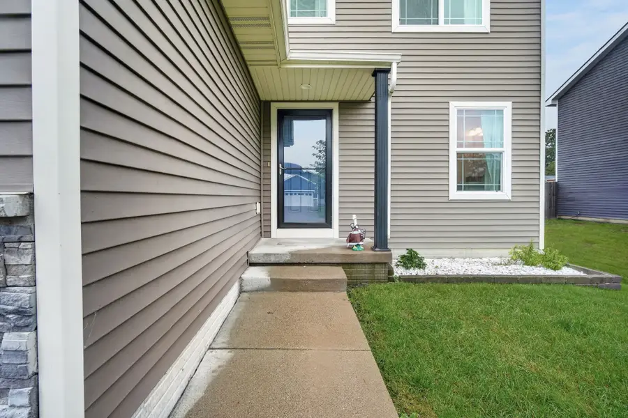 3210 88th Street, Urbandale, IA 50322 - #3