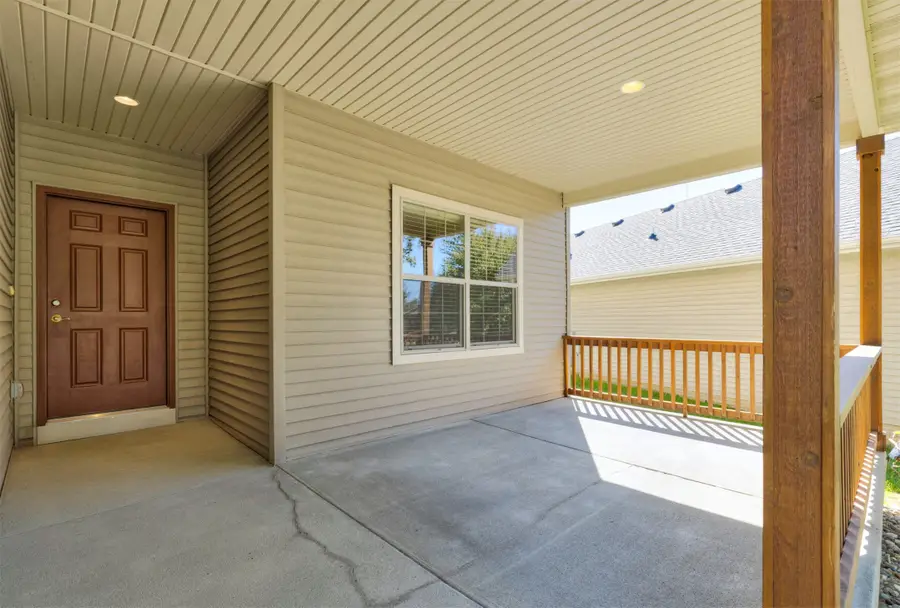 5945 Sapphire Circle, Johnston, IA 50131 - #2