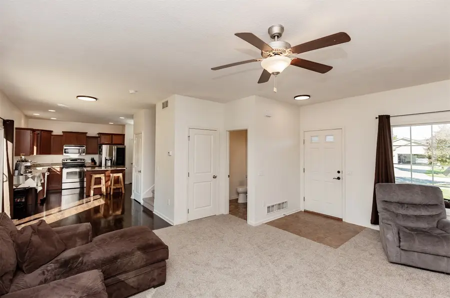 4725 E Valdez Drive, Des Moines, IA 50317 - #2