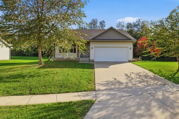 1708 Apple Drive, Indianola, IA 50125