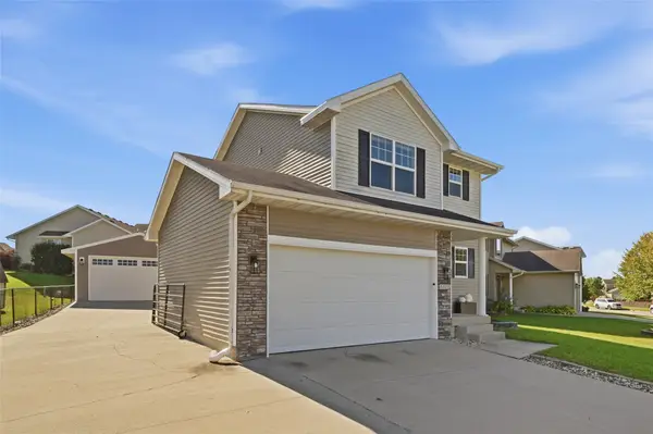 5221 Ne Hillcrest Drive, Ankeny, IA 50021