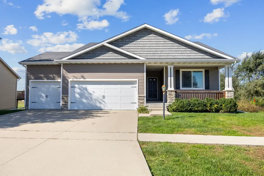 6394 NE 9th Court, Des Moines, IA 50313 - #2