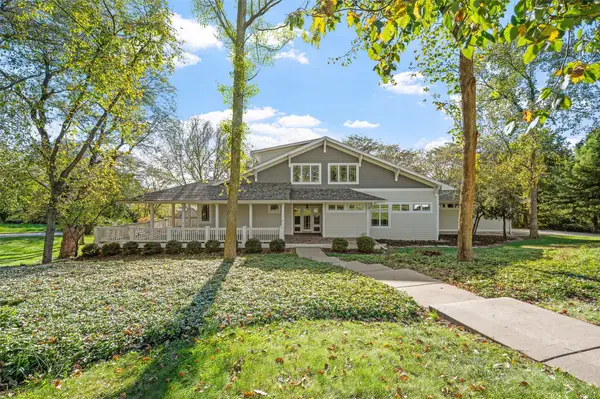36599 River Oaks Circle, Cumming, IA 50061