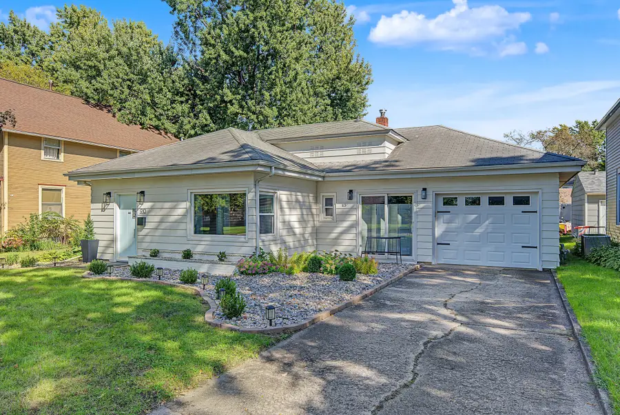 910 Pennsylvania Avenue, Story City, IA 50248 - #2
