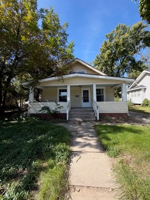 726 8th Street, West Des Moines, IA 50265