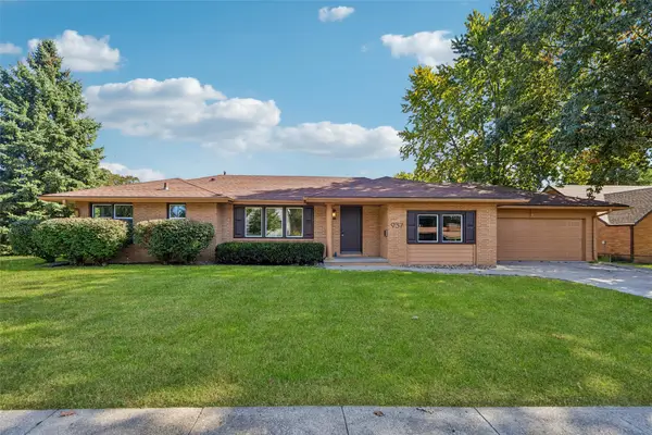 937 13th Street, West Des Moines, IA 50265