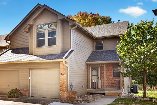 1070 50th Street #7F, West Des Moines, IA 50266