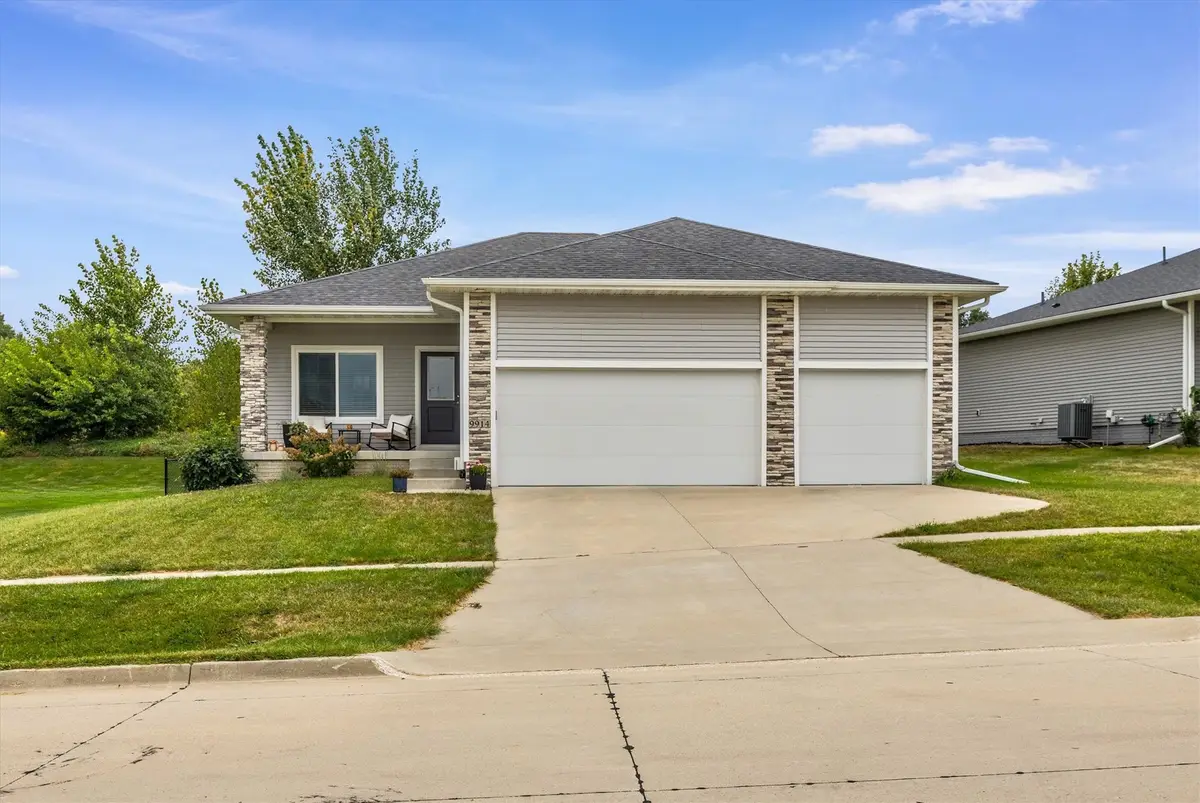 9914 Marnewood Drive, Johnston, IA 50131 - #1