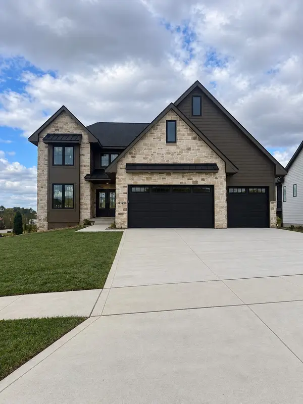 6120 NE Terrace Ridge Drive, Ankeny, IA 50021