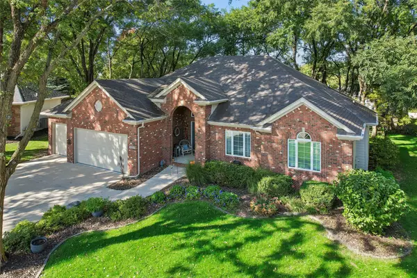 14353 Forest Court, Clive, IA 50325