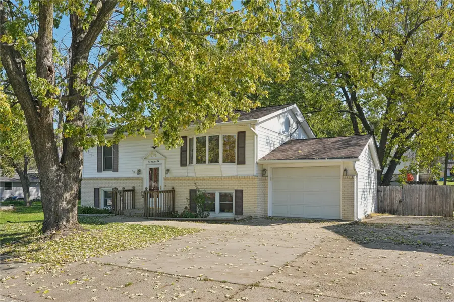 110 S H Street, Indianola, IA 50125 - #3