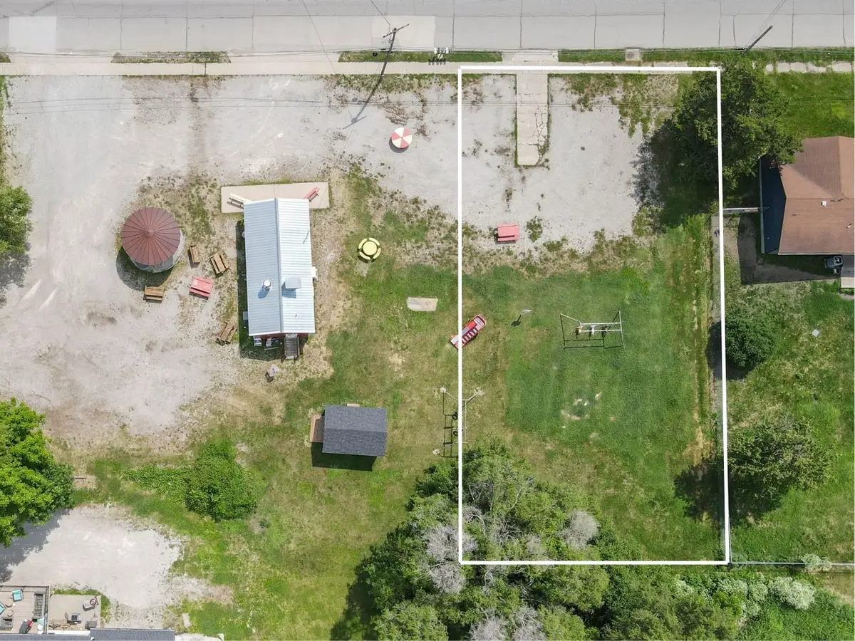 507 S Main Street, New Sharon, IA 50207 - #1