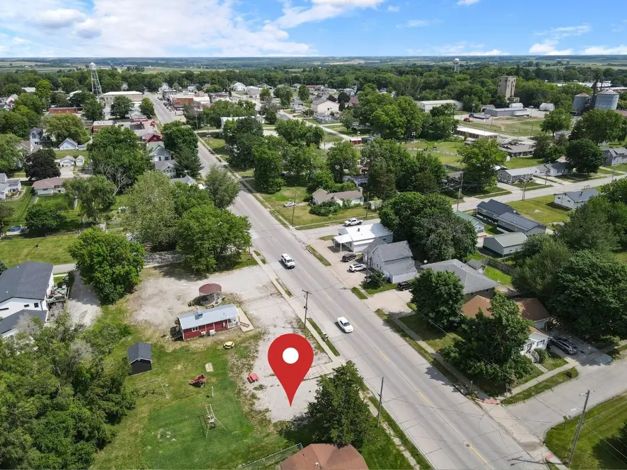 507 S Main Street, New Sharon, IA 50207 - #2