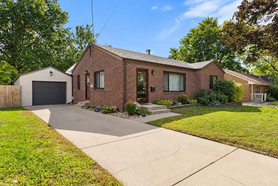 309 18th Street, West Des Moines, IA 50265 - #2