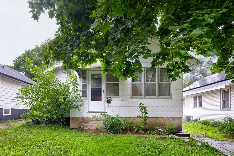 3910 Cornell Street, Des Moines, IA 50313 - #2