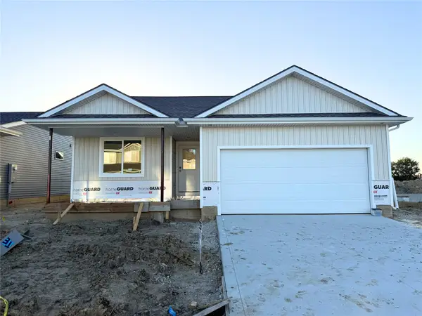 590 NW Cherrywood Lane, Grimes, IA 50111
