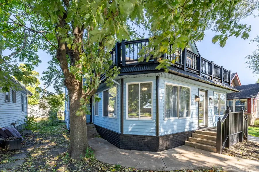 2210 E Walnut Street, Des Moines, IA 50317 - #3