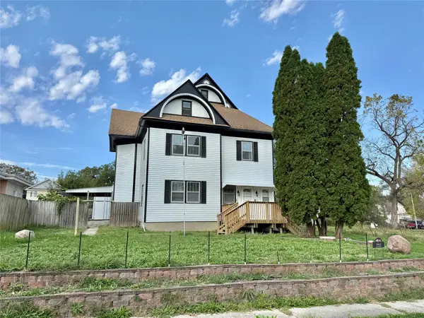 1912 8th Street, Des Moines, IA 50314