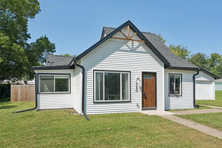 320 N 5th Street, Carlisle, IA 50047 - #3