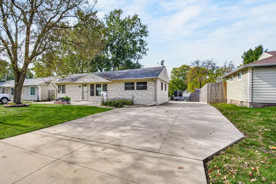 6006 SW 15th Street, Des Moines, IA 50315 - #3