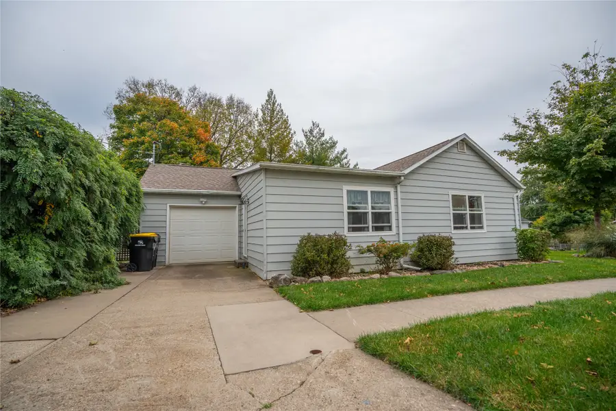 1134 Grove Street, Adel, IA 50003 - #2