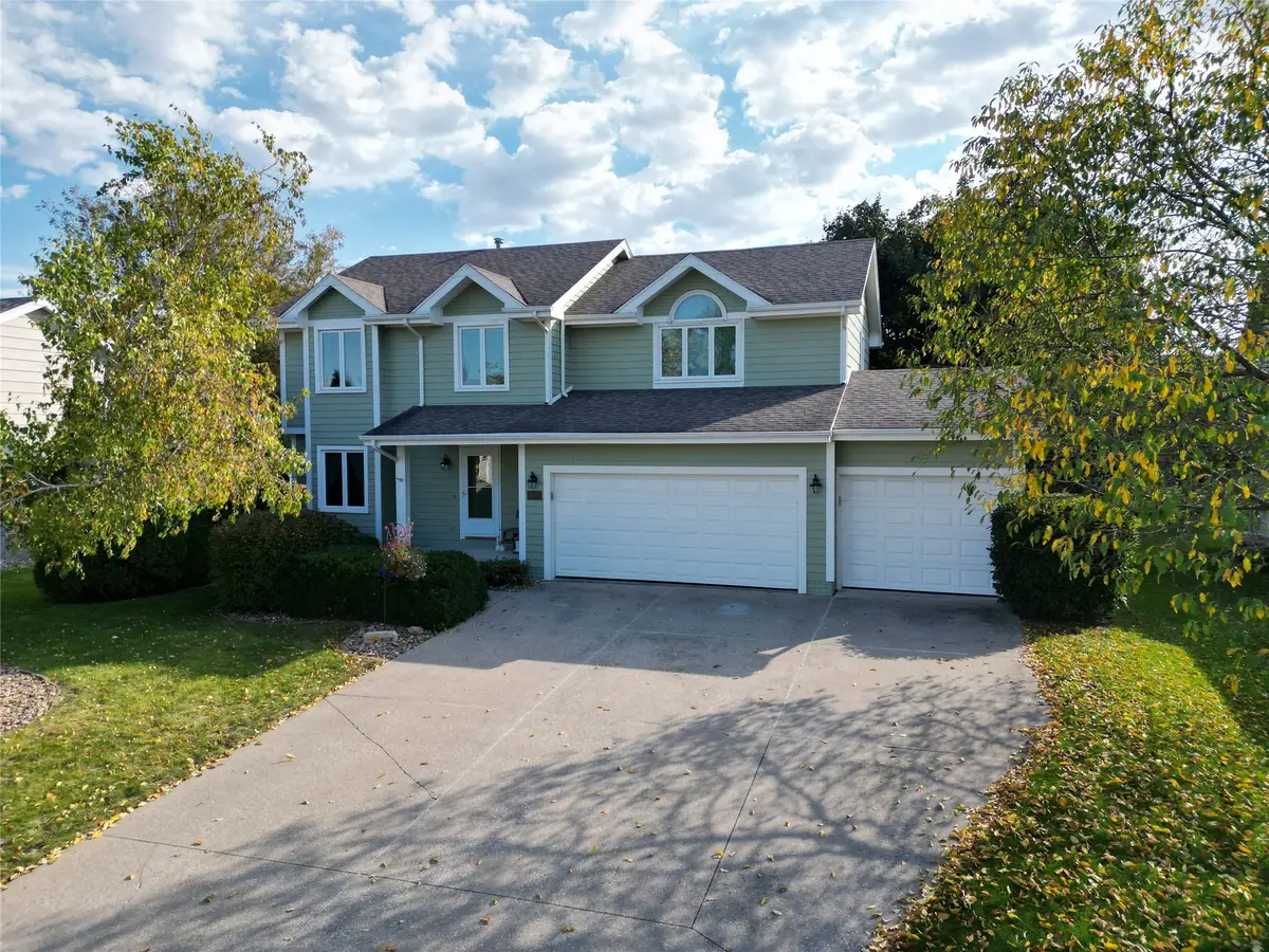 6633 Monticello Court, Johnston, IA 50131 - #1