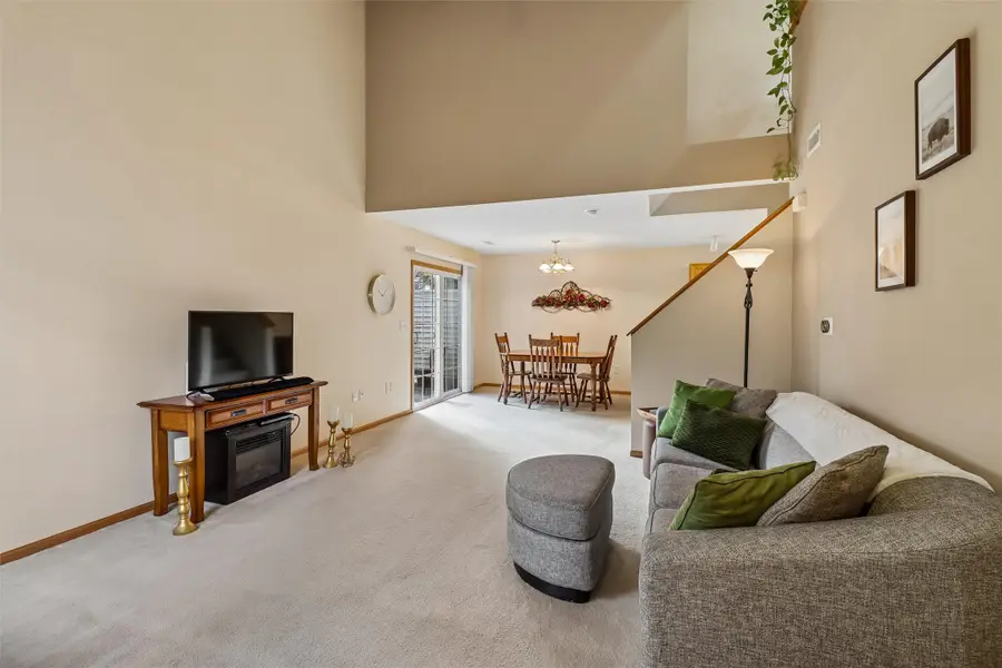 5221 Village Run Avenue #1101, Des Moines, IA 50317 - #3