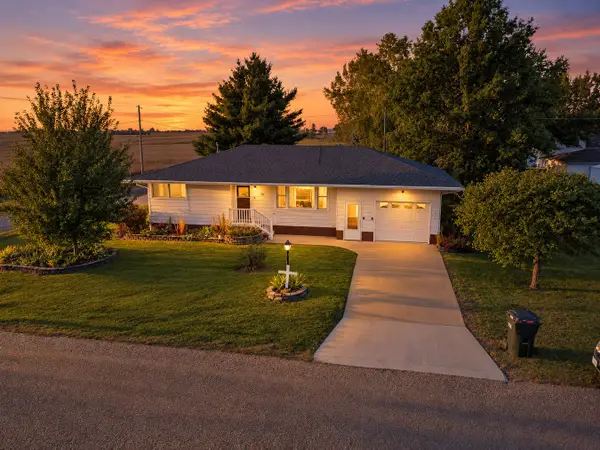 615 W Adams Street, Monroe, IA 50170
