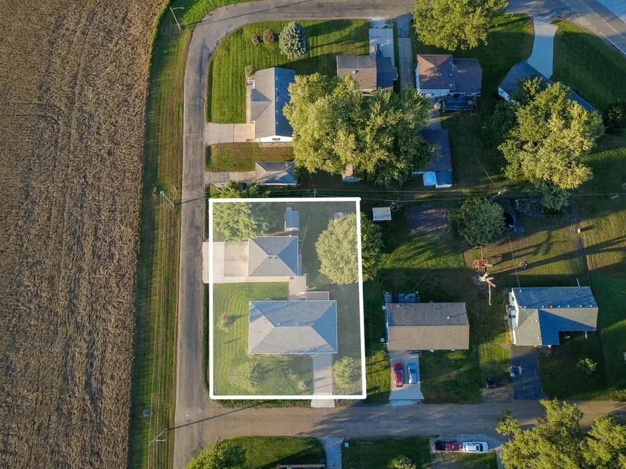 615 W Adams Street, Monroe, IA 50170 - #3