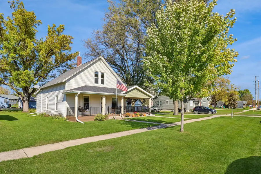 645 Locust Street, Waukee, IA 50263 - #2