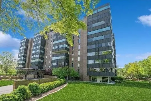 3131 Fleur Drive #208&206, Des Moines, IA 50321 - #3