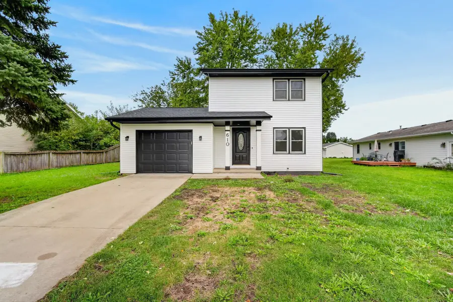 610 4th Street Nw, Altoona, IA 50009 - #2